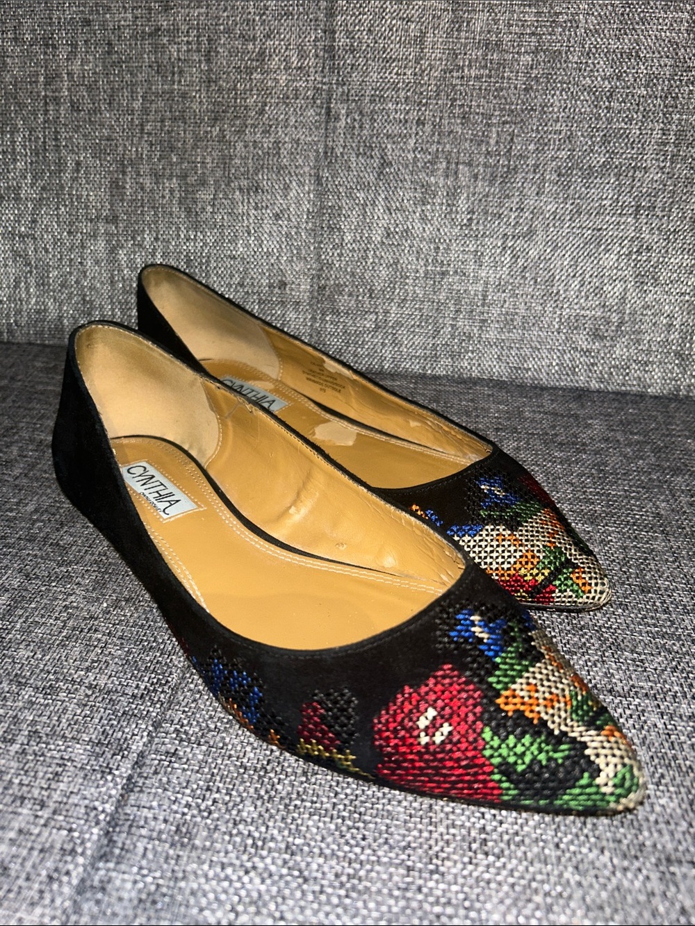 Cynthia Rowley Black Pointed-Toe Flats with Multicolor Embroidery